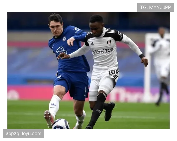 谢菲联在英冠争冠之路上状态回暖，持续表现稳健引人关注