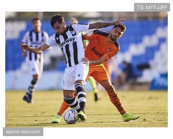 瓦伦西亚传统豪门地位下滑,球队当前竞争力与历史地位形成反差 瓦伦西亚传统豪门地位下滑,球队当前竞争力与历史地位形成反差