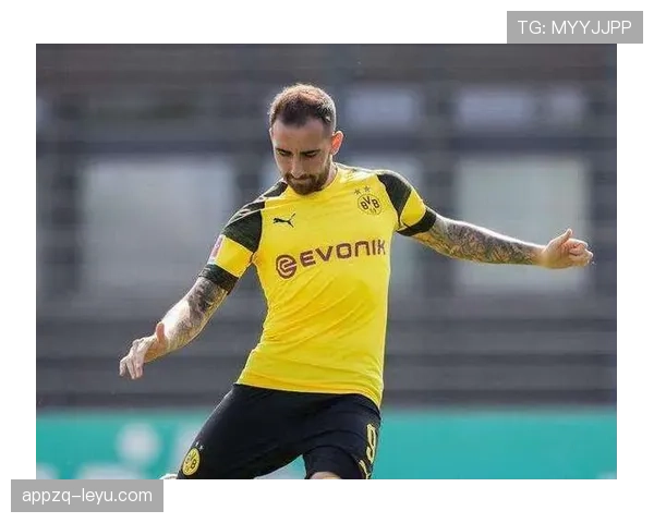 苏亚雷斯与莱万终结模式分化：单点爆破转向体系依赖