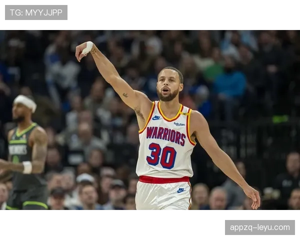 汤普森借库里挡拆无球跑位三分效率回暖